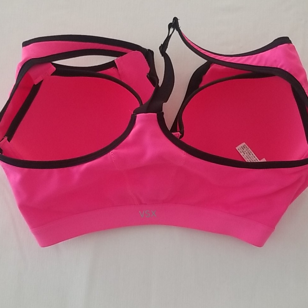 Victoria Secret - Picture 5 of 6